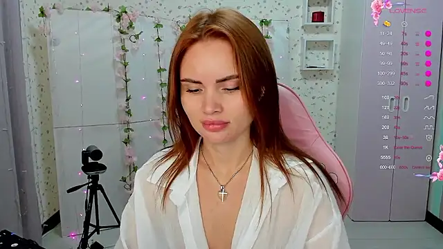 AnitaTeasing live sex cam