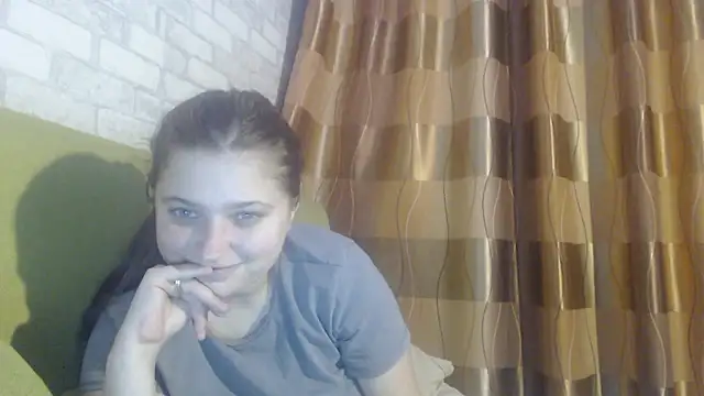 kila_lo's cam snapshot