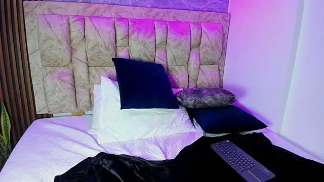 katy_giil_'s cam snapshot