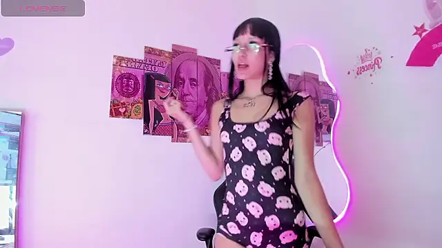 nova_beaumonth's cam snapshot