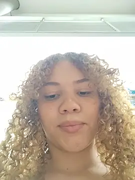 SirenRouge_69 live sex cam