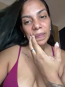 ArielleMillerr- live sex cam