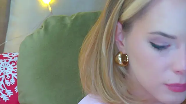 GentleRossi's cam snapshot