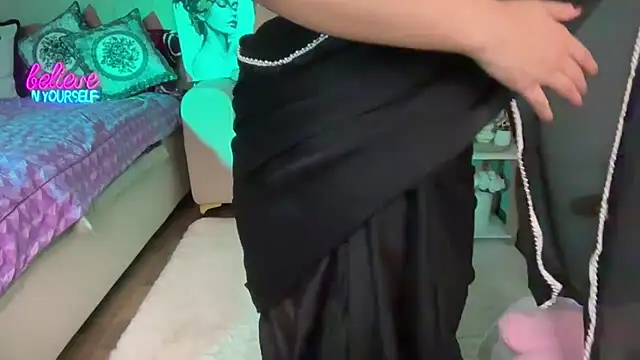 Laila_on_Fire's cam snapshot