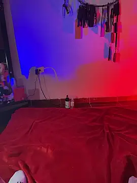 MiluandMIke live sex cam