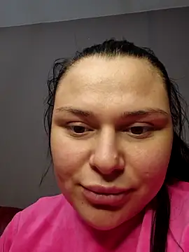 9Alice's cam snapshot