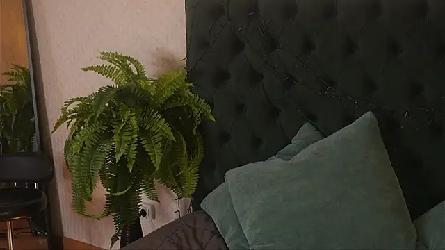 VitoriaCarusso live sex cam