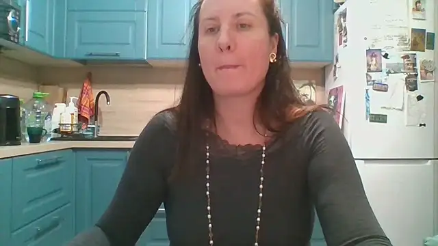 ALICAINWONDERLAND's cam snapshot