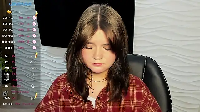 LanaTreades live sex cam