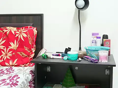 BoyzaraHatke live sex cam