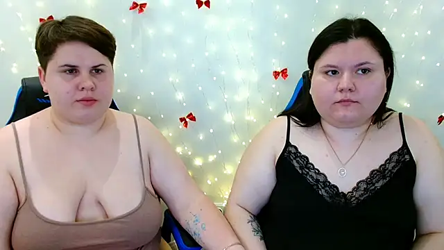 BeckyAndHellen live sex cam