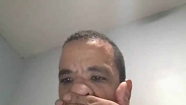 Tjskigh live sex cam