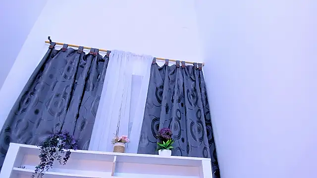 Mistt_Mia's cam snapshot