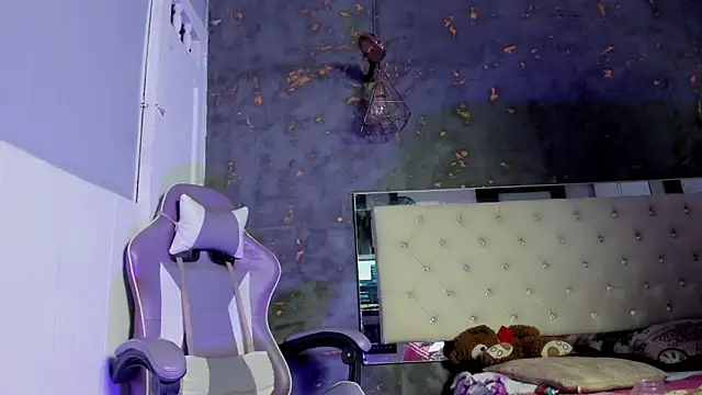 Swee_tMoon live sex cam