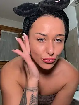 petrouchkaaa_ live sex cam