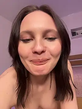 tillama live sex cam