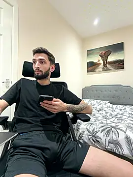 Juliann69Ramiro live sex cam