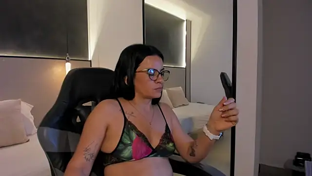 valeria_greedy's cam snapshot