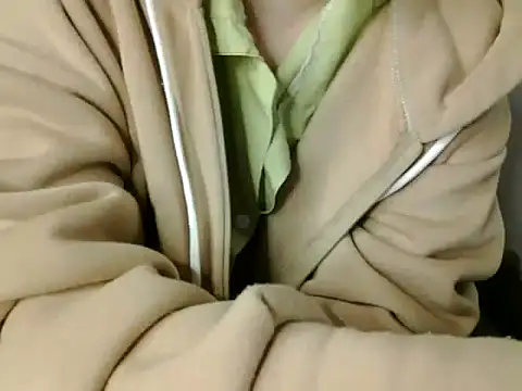 hilyti12's cam snapshot