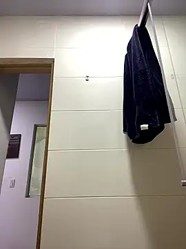 kthe_'s cam snapshot