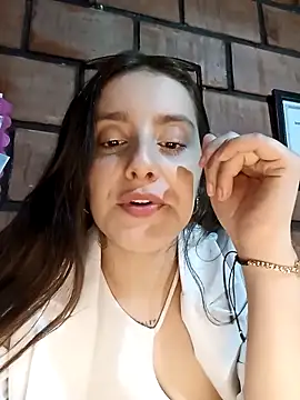 Mia_Rouse9's cam snapshot