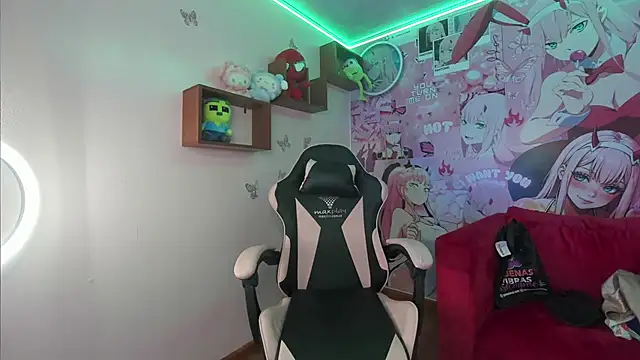 Mia_Miller001's cam snapshot