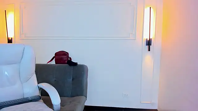 Paradise_boy_s live sex cam