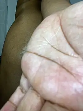 incognitobdy live sex cam