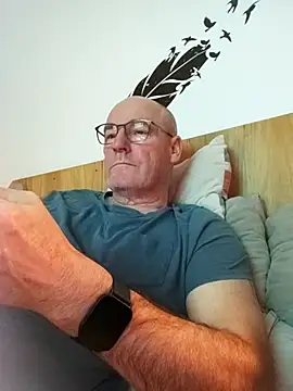 bogland33 live sex cam