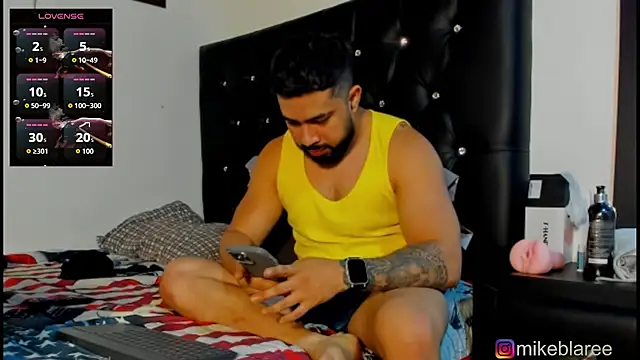 mikeblaree live sex cam