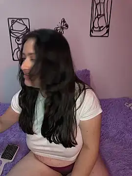 By_Lia's cam snapshot