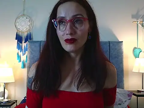 IberianMoonMK live sex cam