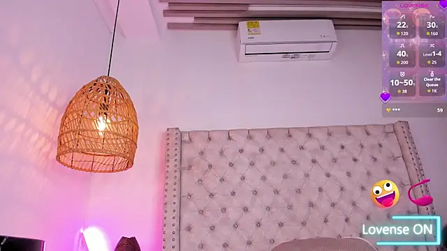 Bella_Kataleya's cam snapshot