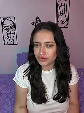 By_Lia's cam snapshot