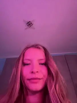 AnastasiaAniess live sex cam