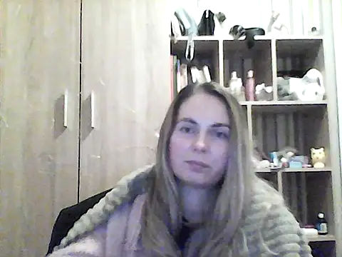 VikiLove765 live sex cam