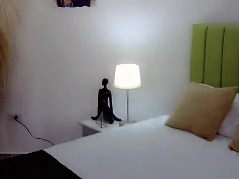 charlotte1_sweet live sex cam