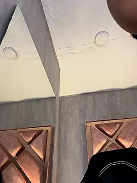 _Queen_love2's cam snapshot