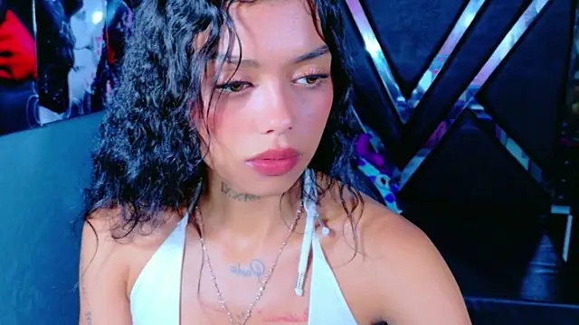 Natassha_Teen's cam snapshot