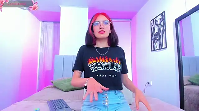 jade7_'s cam snapshot