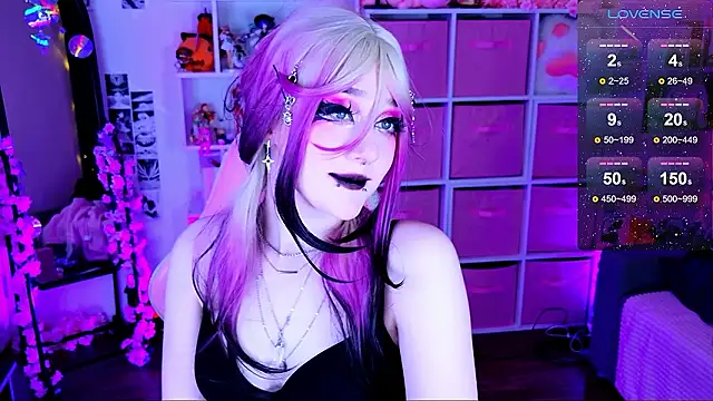 Aki__Ra live sex cam