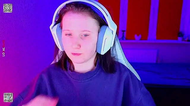 mon_lola's cam snapshot