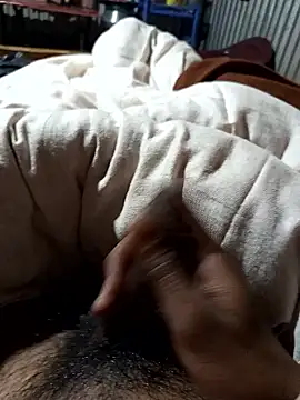 WrongAngle30's cam snapshot