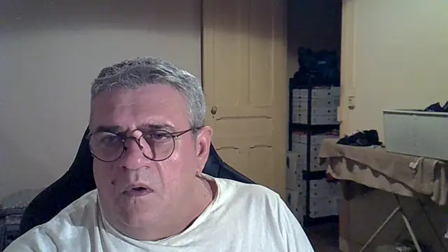 _hippo_'s cam snapshot