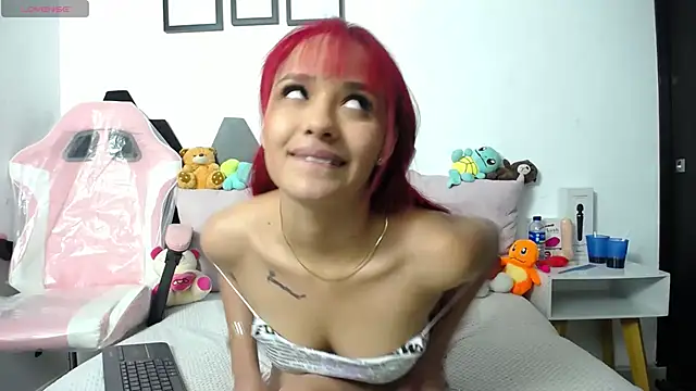 Lili_mdls's cam snapshot