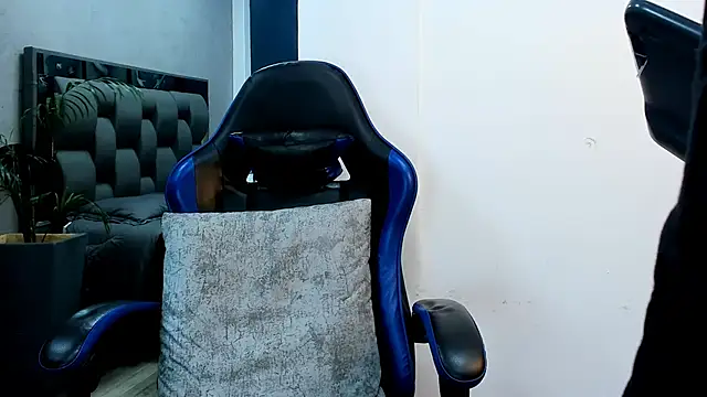 roan_birkin's cam snapshot