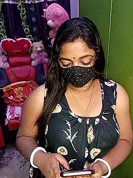 ella_mariya's cam snapshot