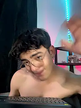 nolan_twink1 live sex cam
