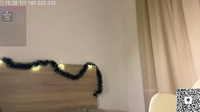 curlyboyy_'s cam snapshot