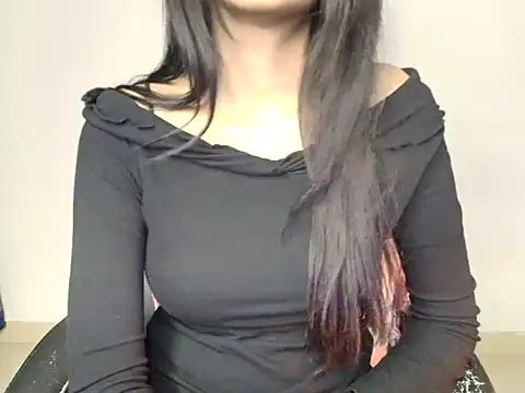 CUTE_princess_143's cam snapshot